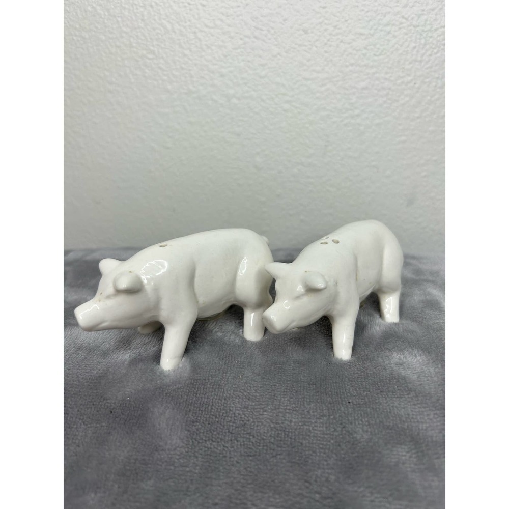 Vintage Pig Salt & Pepper‎ Shakers
